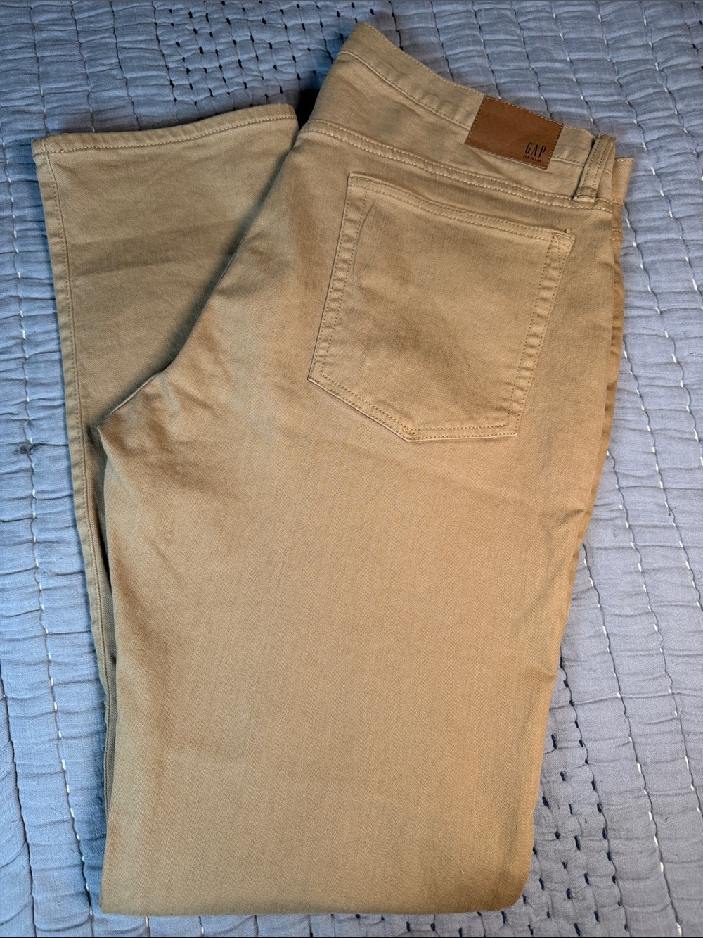GAP Men's 34x32 Slim Straight Jeans in Tan